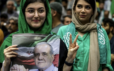 Elezioni presidenziali Iran, oggi i risultati. Possibile vittoria del riformista Pezeshkian