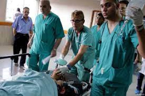 Gaza: tre infermieri morti nell'ospedale di Al-Shifa. Lo segnala il bollettino Onu che abbasserà la bandiera a mezz'asta