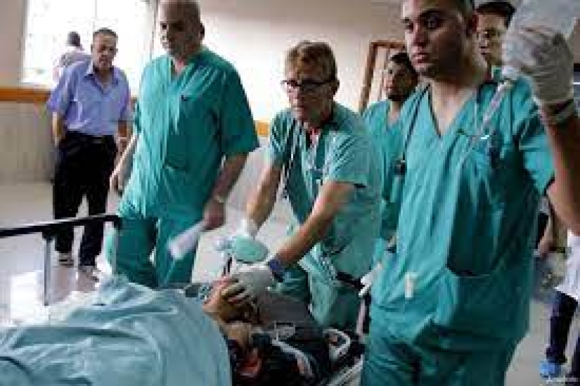 Gaza: tre infermieri morti nell&#039;ospedale di Al-Shifa. Lo segnala il bollettino Onu che abbasserà la bandiera a mezz&#039;asta