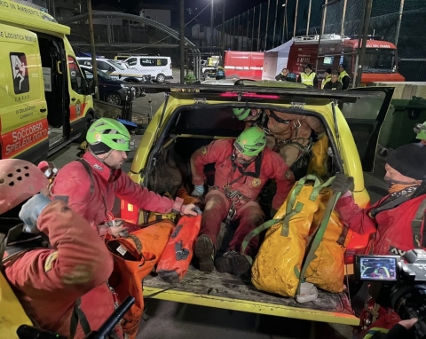 Terminata la lunga odissea della speleologa Ottavia Piana. Ieri notte è stata ricoverata in ospedale a Bergamo