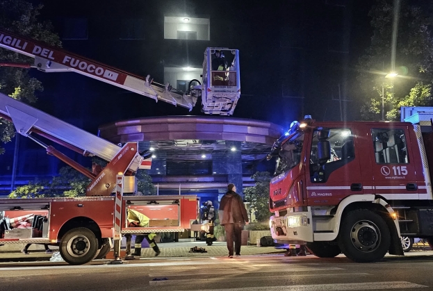 Abano Terme: incendio all’Hotel Alexander. Evacuati 273 ospiti e 40 intossicati dal fumo