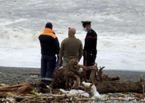 Maltempo: ritrovati corpi sul lungomare di Sanremo, Ventimiglia e Imperia