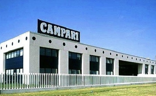 Il Gruppo Campari chiude il 2024 con un +2,4% nonostante un anno in altalena anche per la geopolitica