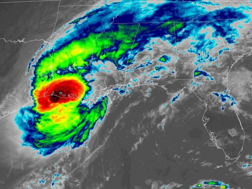 Usa: l&#039;uragano Delta, il decimo di quest&#039;anno, si dirige in Louisiana ma perde forza