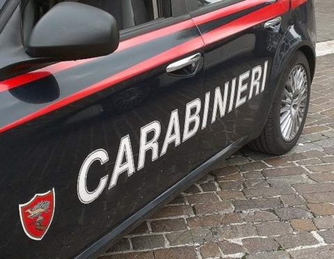 Camorra: smantellati due clan nel Napoletano, 19 arresti in operazione della Dda