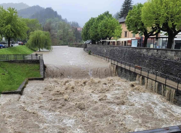 Emilia Romagna: torna l’allerta arancione per una perturbazione atlantica con rovesci di forte intensità