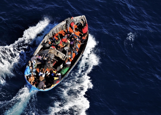 Lampedusa: le salme di migranti recuperate dalla Geo Barents saranno sbarcate sull’isola