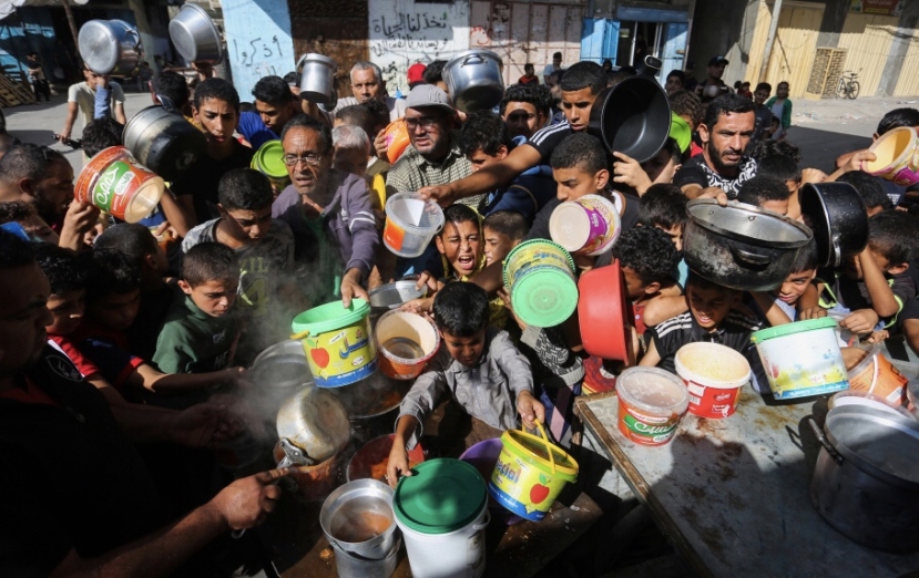 Gaza, l’allarme dell’Agenzia UNocha a Sud della città per caldo torrido e mancanza di cibo