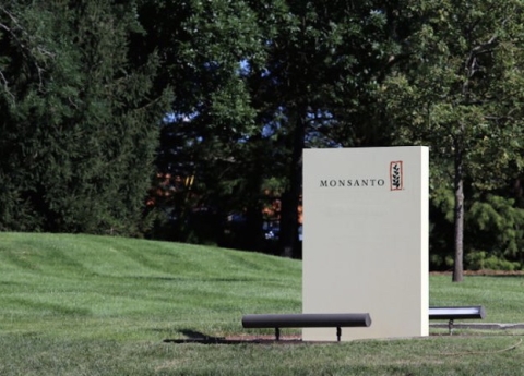 Usa: la ex Monsanto condannata a pagare 857 mln di dollari per uso di refrigerante tossico