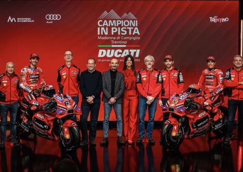 Madonna di Campiglio: presentato il team 2025 Ducati Lenovo con Bagnaia e Marquez