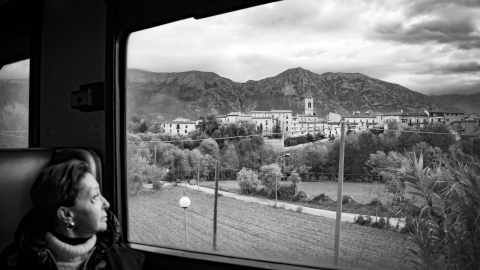 Fotografia: a Sulmona la mostra “sulla Transiberiana d’Abruzzo” di Angelo D’Aloisio